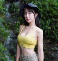 97av麻豆蜜桃一区二区-解开网络迷雾，一窥真实与虚构的交错——以97av·麻豆蜜桃一区二区的探究为例